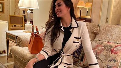 ياسمين صبري بإطلالة شتوية هادئة في أحدث ظهور