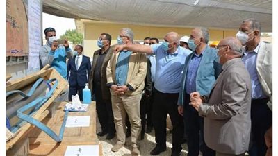 وزيرا الزراعة والري ومحافظ الوادي الجديد يتفقدون بعض المشروعات الزراعية وتحديث الري بالمحافظة