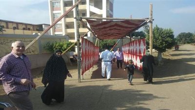 إقبال من الناخبين بالقليوبية مع الساعات الأولى لفتح اللجان | صور