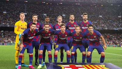برشلونة وريال بيتيس يتعادلان 1-1 بالشوط الأول