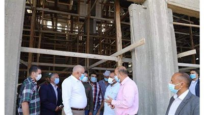 محافظ الوادى الجديد يتفقد أعمال الإنشاءات بالمجمع الإسلامي بمدينة موط