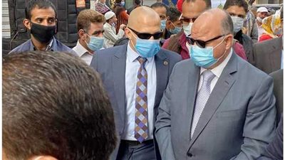 محافظ القاهرة يتفقد لجان انتخابات مجلس النواب بالسيدة زينب