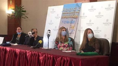 حضور كبير بندوة تكريم اسم فريد شوقي في مهرجان الإسكندرية السينمائي | صور