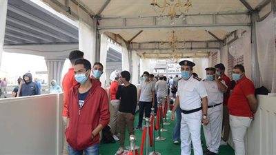 زيادة الإقبال على لجان انتخابات النواب بمدينة نصر  | صور