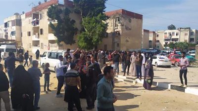 إقبال كثيف على لجان انتخابات النواب بالشيخ زويد | صور