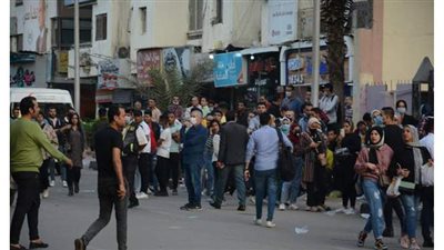 مسيرة شبابية أمام لجان الجامعة العمالية بمدينة نصر