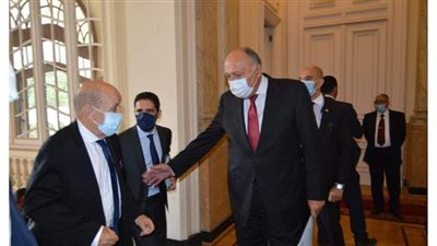 وزير الخارجية الفرنسي: جئت إلى القاهرة لتأكيد احترام فرنسا للإسلام