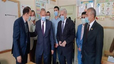 محافظ القليوبية يشيد بتطبيق الاجراءات الاحترازية