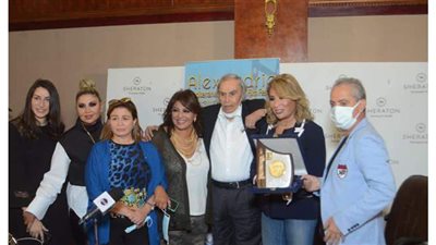 مهرجان الإسكندرية يكرم المخرجة إيناس الدغيدي