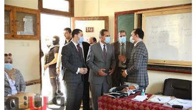 محافظ كفر الشيخ يتفقد سير العملية الانتخابية باليوم الثاني | صور