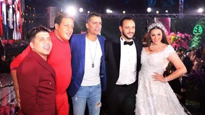 هنادي مهنا تنشر صورة مع مطربي المهرجانات: 