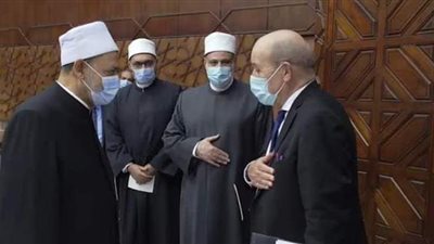 بعد تصريحاته مع وزير الخارجية الفرنسي: هاشتاج #شيخ_الأزهر يتصدر تويتر