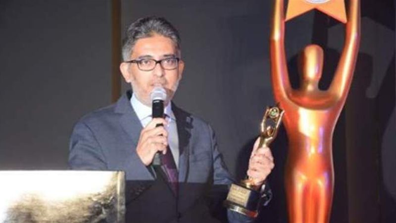 دكتور احمد عبدالعزيز