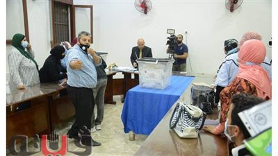 الحصر العددي باللجنة الفرعية رقم 94 بفايد: ٤٦٤ صوتا لسليم و427 لغنام