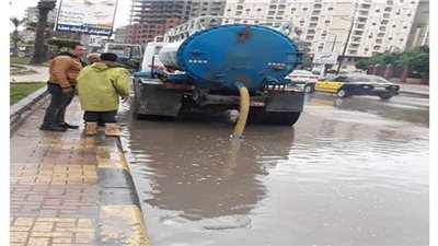 محافظ الإسنكدرية: لدينا أسطول سيارات شفط مياه مكون من 110 مركبات