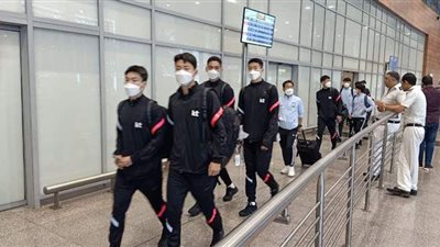 وصول بعثة كوريا الجنوبية استعداداً لمواجهة المنتخب الأوليمبي | صور