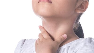 7 مواد طبيعية.. أفضل علاج لالتهاب الحلق من مطبخك