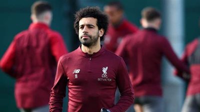 محمد صلاح والنني وتريزيجيه يصلون القاهرة مساء اليوم