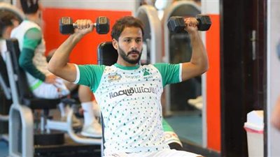 أحمد رفعت يخضع لتدريبات جيم بمعسكر المصري في شرم الشيخ