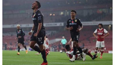 أستون فيلا يتقدم على أرسنال 0/1 في الشوط الأول بالبريميرليج