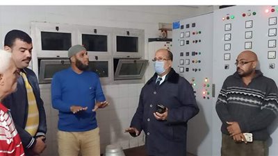 رئيس حي ثان المنتزه  يتفقد محطة صرف المنشية البحرية للتأكد من كفاءة عملها