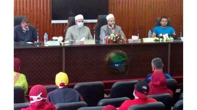 من جامعة السويس.. أعضاء الأزهر للفتوى يدعون لترسيخ الأخلاق والقيم الحميدة في نفوس الشباب