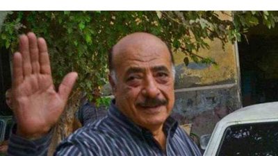 أول تعليق من نجل الفنان فايق عزب على إصابته بفيروس كورونا