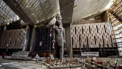 تعرف علي مميزات وأهداف إنشاء نفق الأهرام بالمتحف المصري الكبير