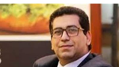 خبير يتوقع تراجع البنك المركزى عن خفض الفائدة لهذا السبب