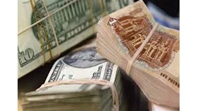 خبير إقتصادي يكشف أسباب انخفاض الدولار أمام الجنيه المصري