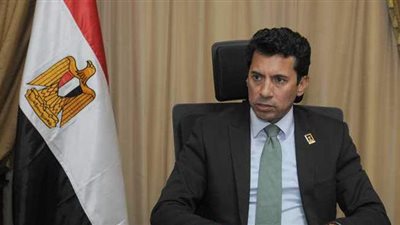 وزير الرياضة:  حضور الجماهير مباراة الأهلي والزمالك في يد الكاف