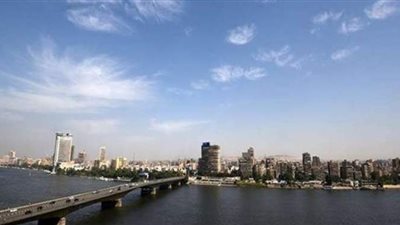 انخفاض بدرجات الحرارة وسقوط أمطار.. الأرصاد الجوية تعلن طقس اليوم الأربعاء