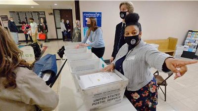 قضى على ترامب.. اعتراف خطير لموظف بخدمة البريد الأمريكية بشأن التصويت في الانتخابات