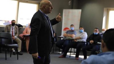 الأكاديمية الوطنية للتدريب تطلق برنامج  