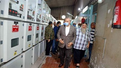 إطلاق التيار الكهربائي بمستشفى بنها التعليمي تمهيدا لتشغيله تجريبيا