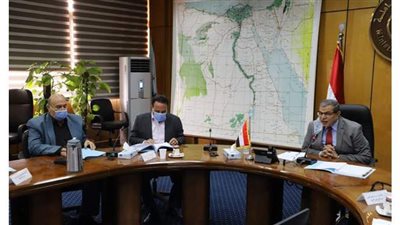 وزير القوى العاملة: صرف 345 مليون جنيه لـ 161 ألف عامل بـ 2365  منشأة بالسياحة