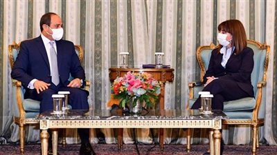 قمة مصرية يونانية بين السيسي ورئيسة اليونان | فيديو