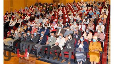 جامعة المنصورة تكرم الأطقم الطبية والعاملين بمستشفى الأطفال الجامعي