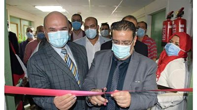 رئيس جامعة قناة السويس: افتتاح  معملي 