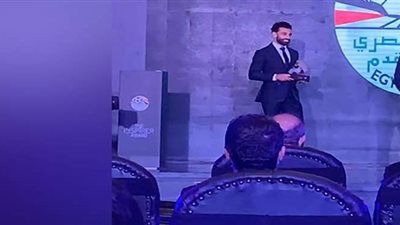 انفراد.. خناقة داخل أتوبيس المنتخب بسبب حفل تكريم محمد صلاح