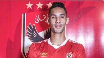 ما الذي يحتاج إليه دفاع الأهلي من بدر بانون؟