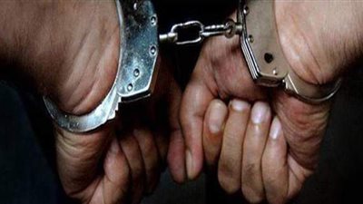 ضبط صاحب شركة بحوزته 49 ألف قطعة أدوات مدرسية مجهولة المصدر بالقاهرة