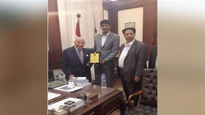 اتحاد القبائل الليبية يكرم رئيس قومي حقوق الإنسان