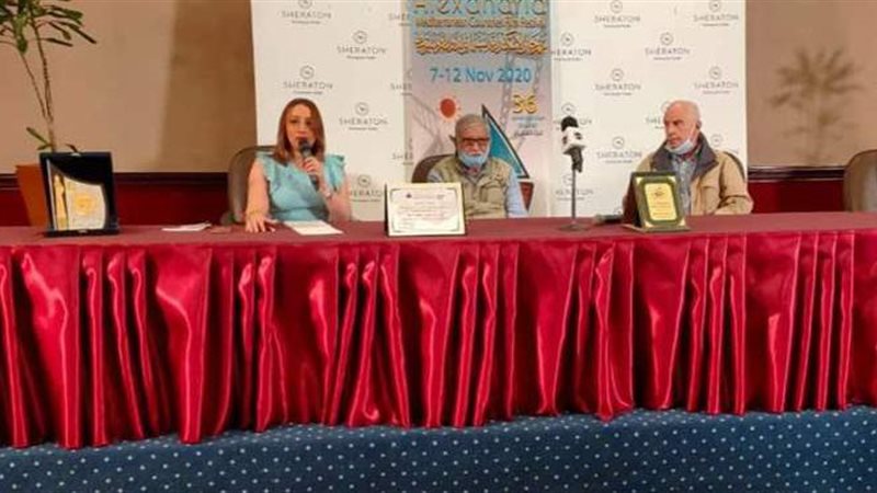 ندوة تكريم محسن أحمد