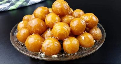 طريقة عمل الزلابية المقرمشة بكل أسرارها | فيديو