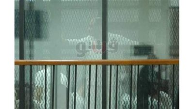 تأجيل محاكمة 215 متهما بـ