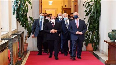 5 صور ترصد زيارة الرئيس السيسي لمقر البرلمان اليوناني