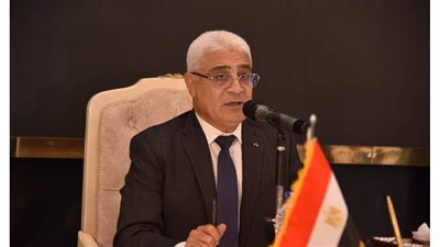 استبعاد مدير مكتب تأمينات الدخيلة من منصبه بسبب شكاوى التزاحم