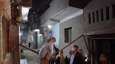 إصابة 3 أشقاء في سقوط 