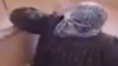 صاحب فيديو إهانة والدته بالشرقية: 